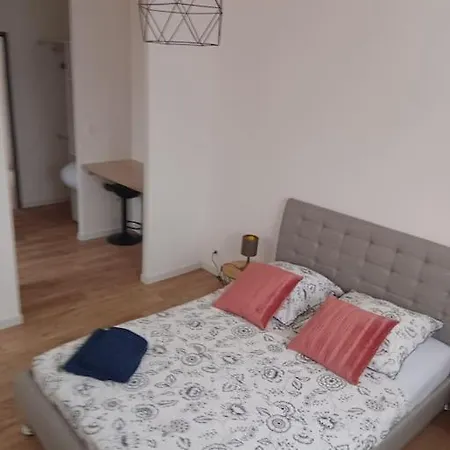 Spacieuse Avec Piscine, Secteur Tres Calme