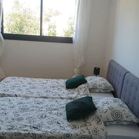 Spacieuse Avec Piscine, Secteur Tres Calme *